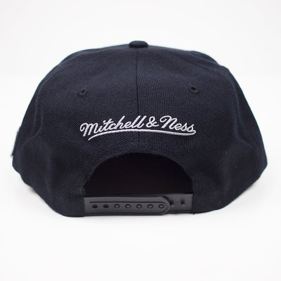 Mitchell & Ness SLAM Tim Duncan Snapback Hat Black Back
